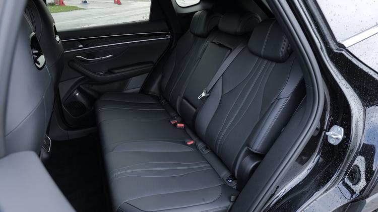 BYD SEAL U ESTATE 1.5 DM-i Boost 5dr Auto
